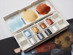 Cotman Watercolours Metallic Pocket Set, 8 Half Pans (Winsor & Newton)