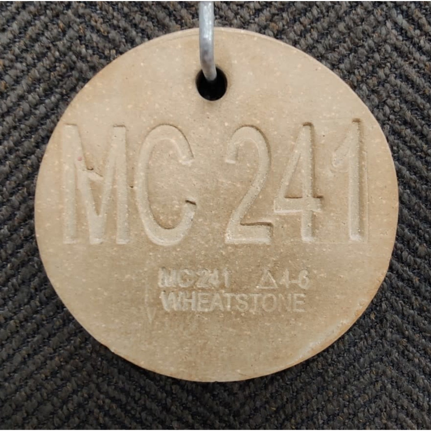 Wheatstone MC241, Cone 4-6, 25 LB Bag (Alligator Clay