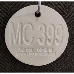 Grolleg Porcelain MC399, Cone 9-12, 25 LB Box (Alligator Clay)